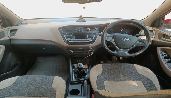 2014 Hyundai Elite i20 SPORTZ 1.4 CRDI, Diesel, Manual, 63,457 km, interior