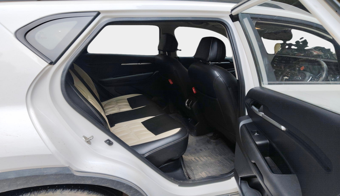 2021 KIA SONET HTK PLUS 1.2, Petrol, Manual, 37,819 km, interior