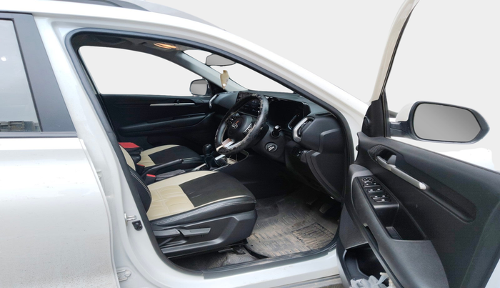 2021 KIA SONET HTK PLUS 1.2, Petrol, Manual, 37,819 km, interior