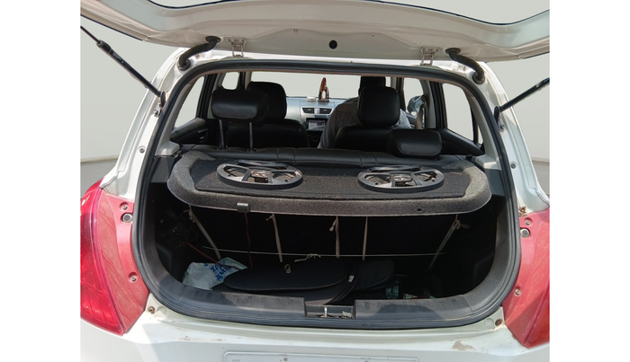 2013 Maruti Swift VXI, Petrol, Manual, 1,20,762 km, exterior