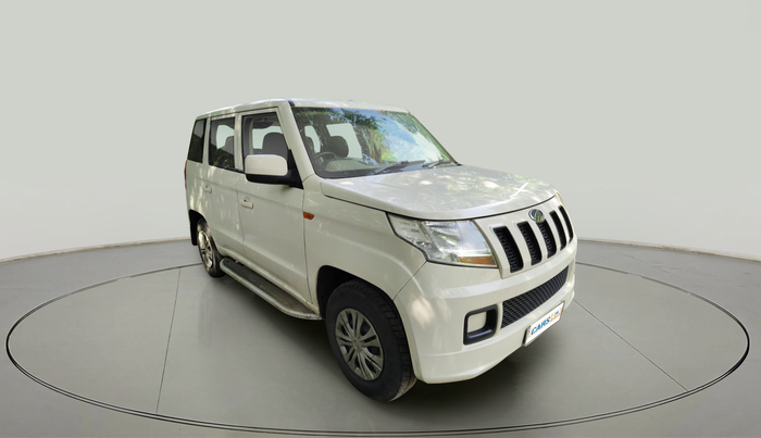 2018 Mahindra TUV300 T4 PLUS, Diesel, Manual, 1,11,223 km, exterior