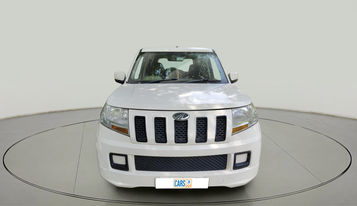 2018 Mahindra TUV300 T4 PLUS, Diesel, Manual, 1,11,223 km, exterior
