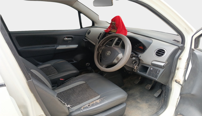 2011 Maruti Wagon R 1.0 LXI, Petrol, Manual, 1,03,941 km, interior