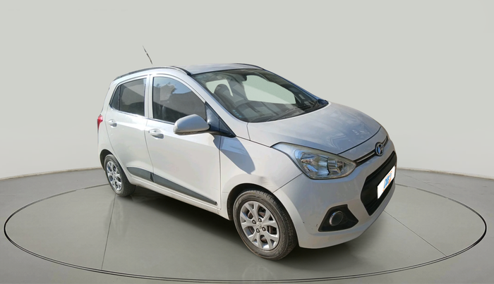 2015 Hyundai Grand i10 SPORTZ 1.2 KAPPA VTVT, Petrol, Manual, 73,747 km, exterior