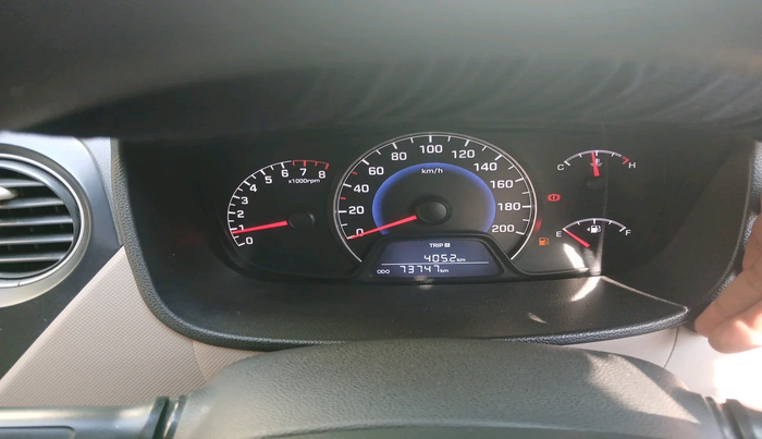 2015 Hyundai Grand i10 SPORTZ 1.2 KAPPA VTVT, Petrol, Manual, 73,747 km, interior