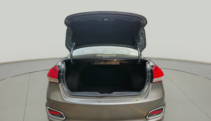 2021 Maruti Ciaz ALPHA  AT 1.5 SHVS PETROL, Petrol, Automatic, 87,416 km, exterior