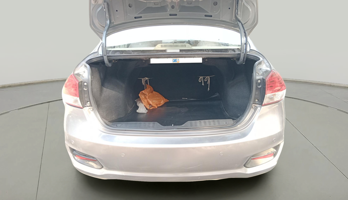 2018 Maruti Ciaz DELTA DIESEL 1.3, Diesel, Manual, 70,645 km, exterior
