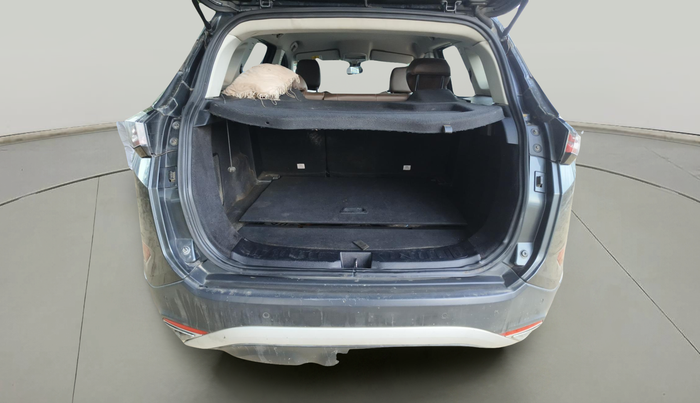 2019 Tata Harrier XZ 2.0L, Diesel, Manual, 2,05,544 km, exterior
