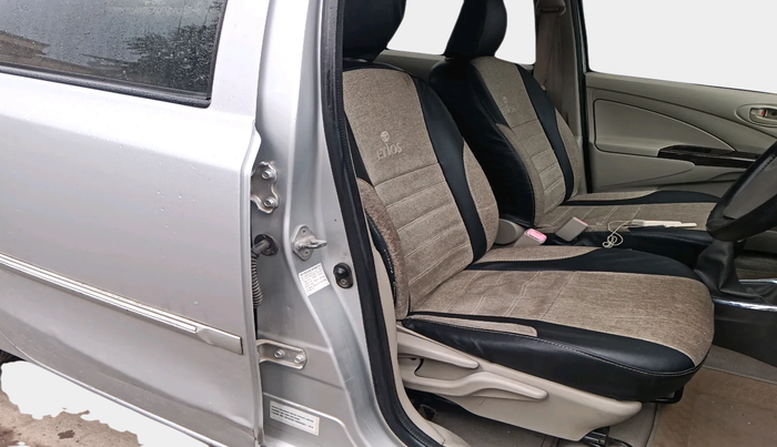 2014 Toyota Etios G, Petrol, Manual, 1,01,762 km, interior