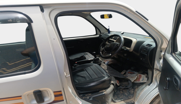 2022 Maruti Eeco 5 STR AC (O), Petrol, Manual, 44,159 km, interior