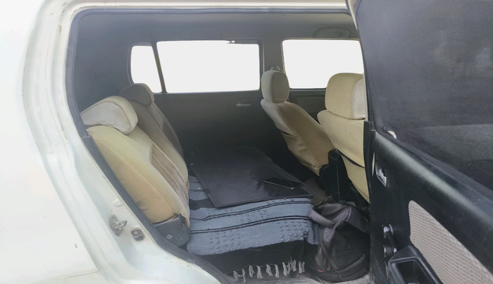 2013 Maruti Wagon R 1.0 LXI, Petrol, Manual, 1,57,692 km, interior
