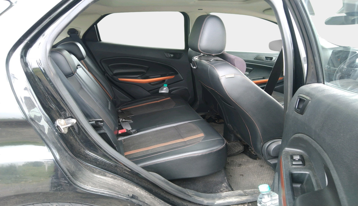 2020 Ford Ecosport TITANIUM 1.5L SPORTS(SUNROOF) DIESEL, Diesel, Manual, 1,13,615 km, interior