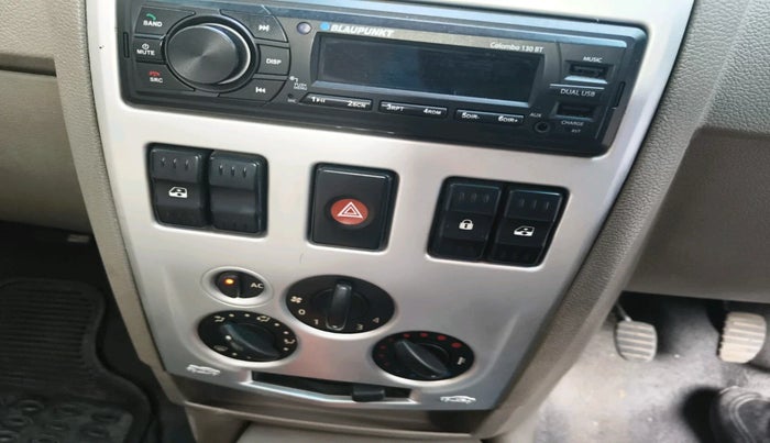 2011 Mahindra Renault Logan GLX 1.4, Petrol, Manual, 34,705 km, interior