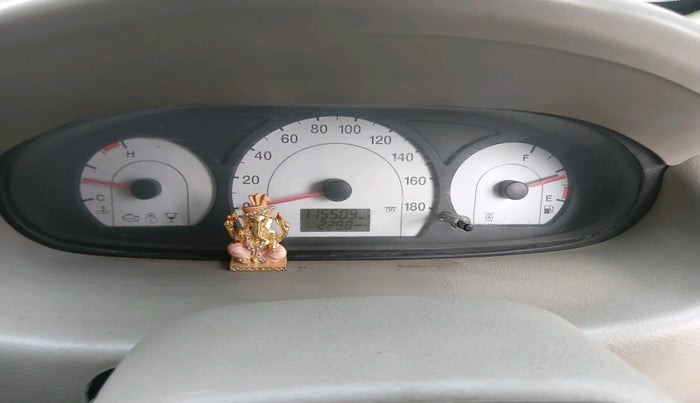 2011 Mahindra Xylo D2, Diesel, Manual, 1,15,509 km, interior