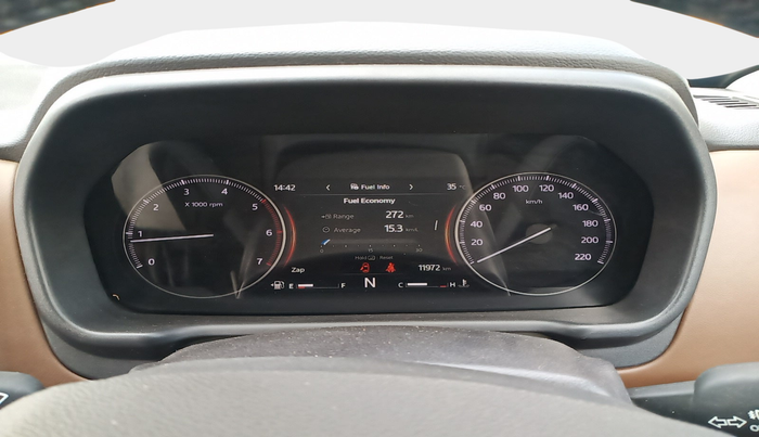 2025 Mahindra SCORPIO-N Z8 S Diesel MT 2WD 7 STR, Diesel, Manual, 11,972 km, interior