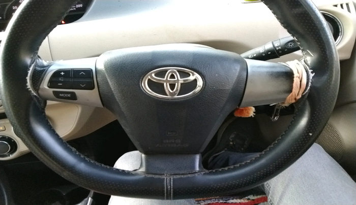 2017 Toyota Etios Liva VX, Petrol, Manual, 77,327 km, interior