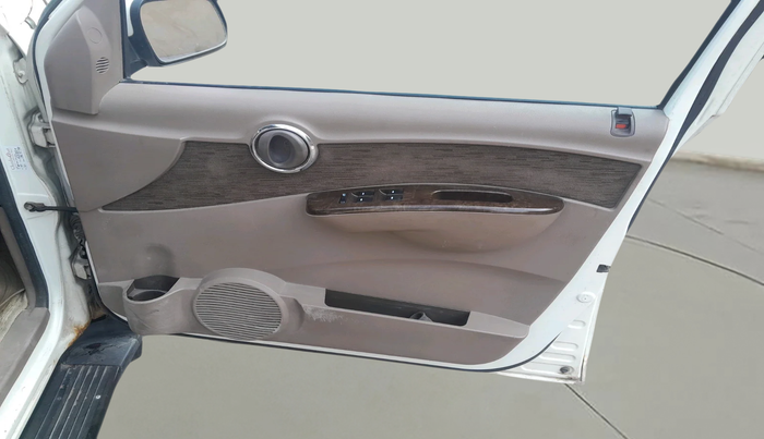 2012 Mahindra Xylo E8 ABS, Diesel, Manual, 1,35,242 km, interior