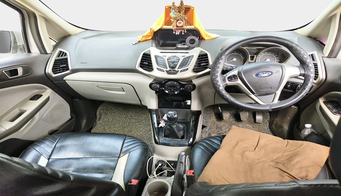 2017 Ford Ecosport TITANIUM 1.5L DIESEL, Diesel, Manual, 1,18,165 km, interior