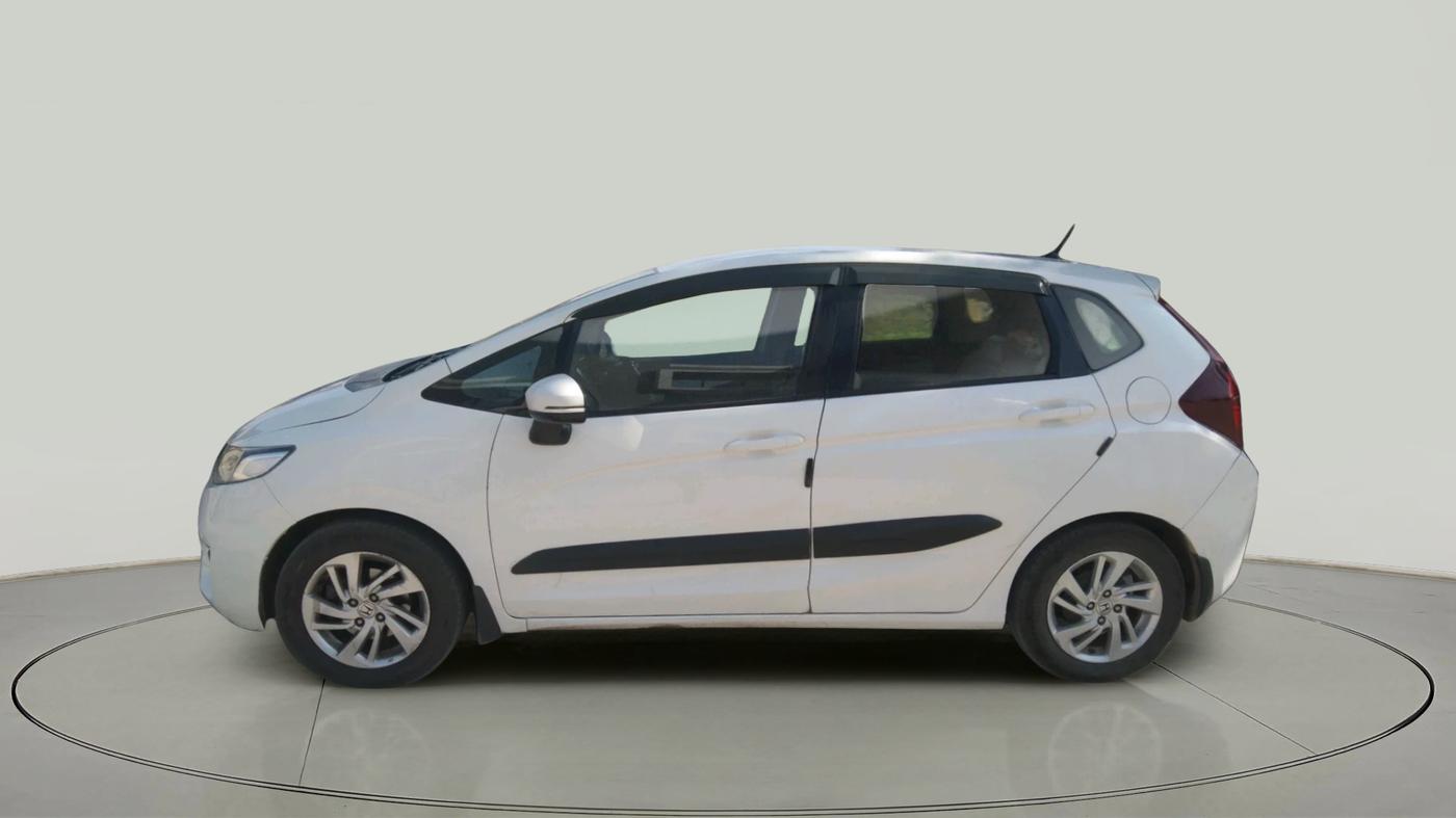2016 Honda Jazz 1.2L I-VTEC V AT, CNG, Automatic, 1,18,115 km, exterior