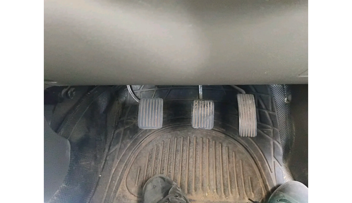 2011 Hyundai i10 MAGNA 1.1, Petrol, Manual, 53,968 km, interior