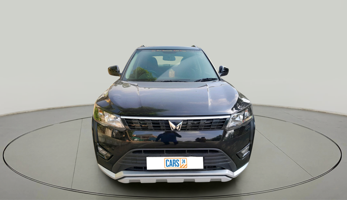 2024 Mahindra XUV300 W4 1.2 PETROL, Petrol, Manual, 3,901 km, exterior