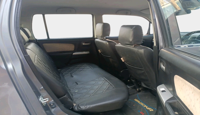 2015 Maruti Wagon R 1.0 VXI, Petrol, Manual, 83,364 km, interior