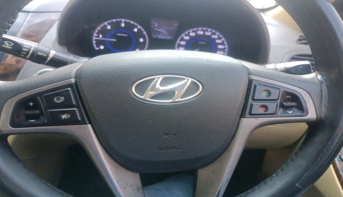 2015 Hyundai Verna FLUIDIC 1.6 CRDI S(O) 4S, Diesel, Manual, 1,02,228 km, interior