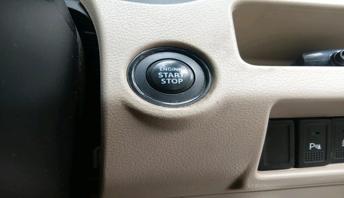 2017 Maruti Ciaz ZETA 1.4  MT PETROL, Petrol, Manual, 1,08,198 km, interior