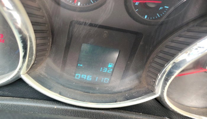 2011 Chevrolet Cruze LTZ, Diesel, Manual, 96,110 km, interior