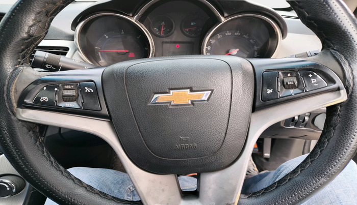 2011 Chevrolet Cruze LTZ, Diesel, Manual, 96,110 km, interior