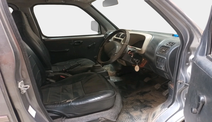 2017 Maruti Eeco 5 STR WITH A/C+HTR, Petrol, Manual, 92,363 km, interior