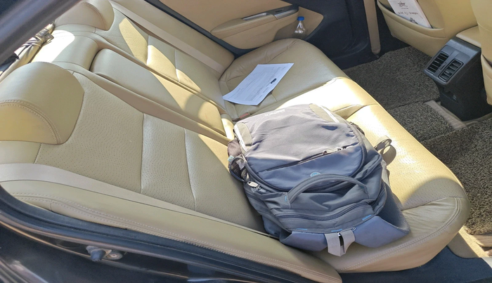 2015 Honda City 1.5L I-DTEC VX, Diesel, Manual, 1,09,000 km, interior