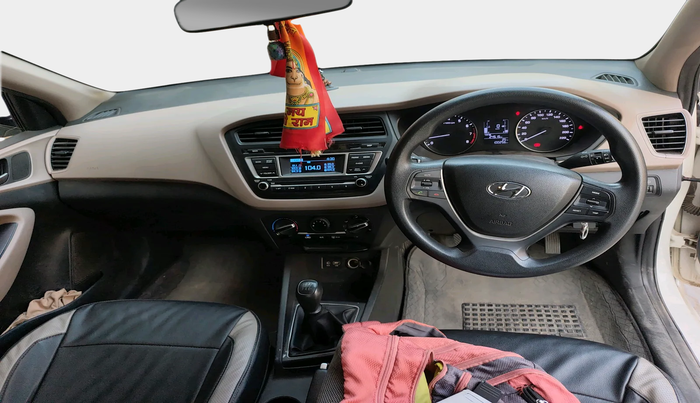 2017 Hyundai Elite i20 SPORTZ 1.2, Petrol, Manual, 1,00,268 km, interior