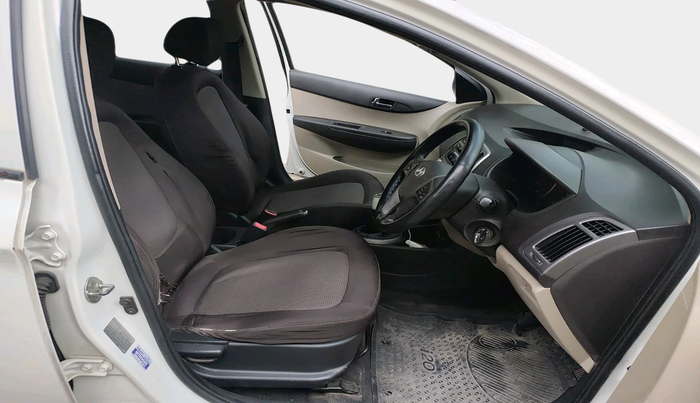 2013 Hyundai i20 SPORTZ 1.4 CRDI, Diesel, Manual, 2,30,464 km, interior