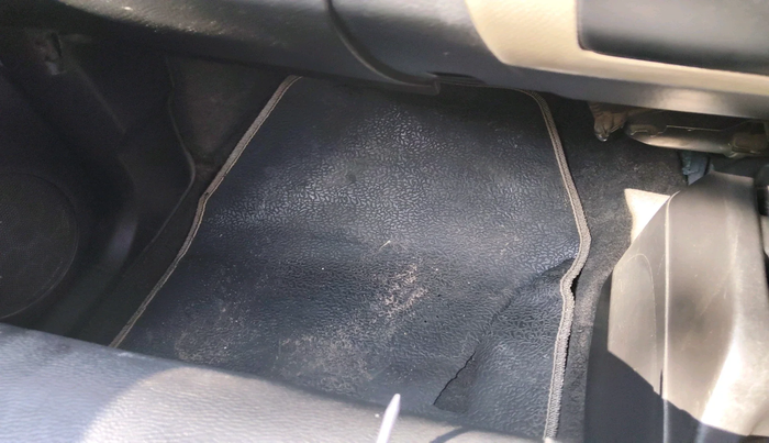 2015 Maruti Wagon R 1.0 LXI, Petrol, Manual, 69,685 km, interior