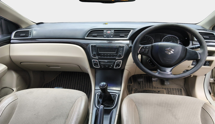 2016 Maruti Ciaz ZXI, Petrol, Manual, 1,56,972 km, interior