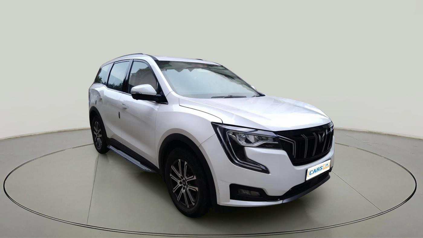 2023 Mahindra XUV700 AX 7 LUXURY D AT 7 STR, Diesel, Automatic, 35,230 km, exterior