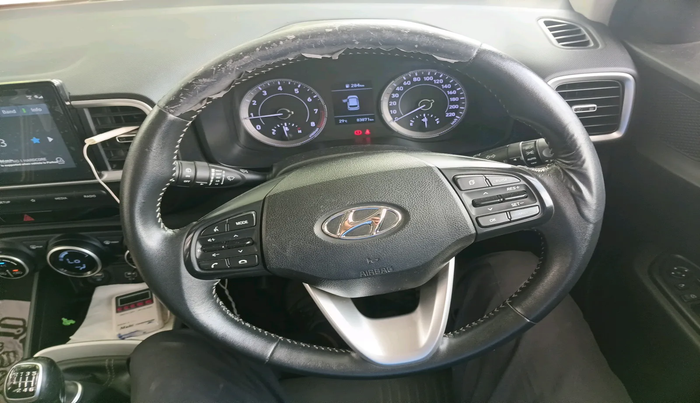 2019 Hyundai VENUE SX 1.0 (O) TURBO, Petrol, Manual, 84,550 km, interior