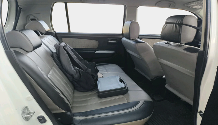 2015 Maruti Wagon R 1.0 VXI, Petrol, Manual, 61,847 km, interior