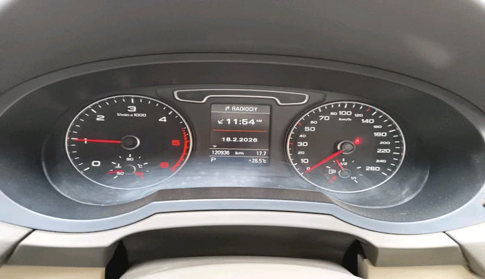 2012 Audi Q3 2.0 TDI QUATTRO, Diesel, Automatic, 1,20,936 km, interior