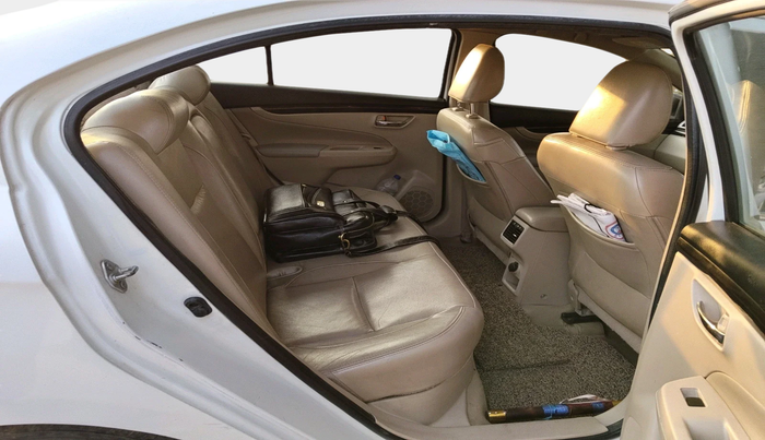 2017 Maruti Ciaz ALPHA 1.4 PETROL, CNG, Manual, 2,15,283 km, interior