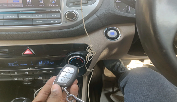 2017 Hyundai Tucson 2WD AT GL DIESEL
, Diesel, Automatic, 86,745 km, interior