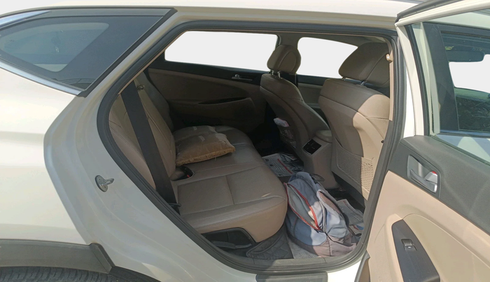 2017 Hyundai Tucson 2WD AT GL DIESEL
, Diesel, Automatic, 86,745 km, interior