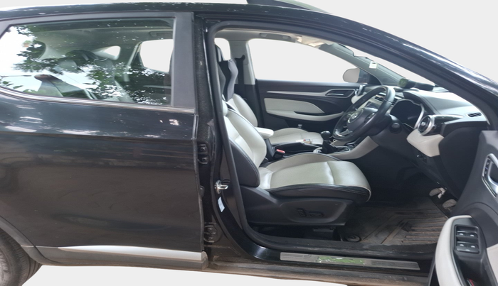 2022 MG ASTOR SHARP 1.5 MT, Petrol, Manual, 51,580 km, interior