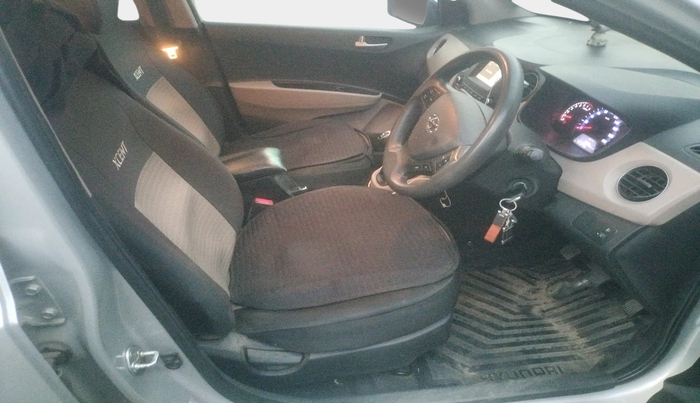2018 Hyundai Xcent S 1.2, Petrol, Manual, 1,01,949 km, interior