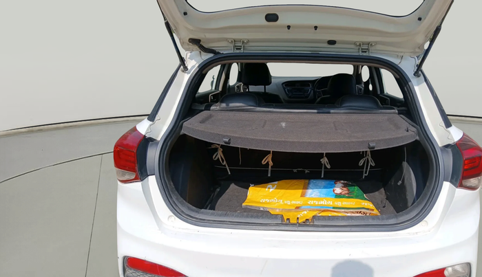 2018 Hyundai Elite i20 SPORTZ 1.2, Petrol, Manual, 1,45,840 km, exterior