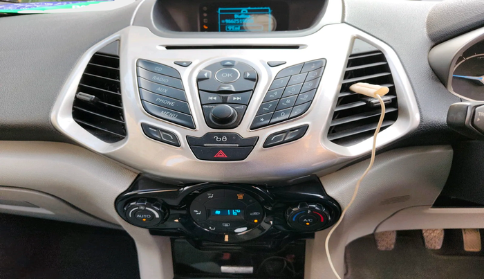 2014 Ford Ecosport TITANIUM 1.5L DIESEL, Diesel, Manual, 2,01,723 km, interior