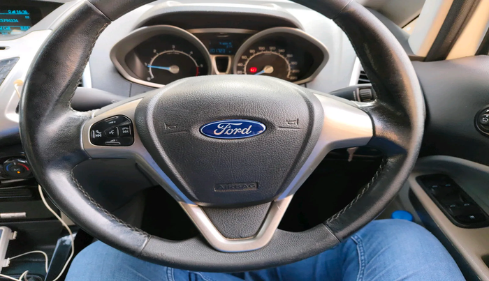 2014 Ford Ecosport TITANIUM 1.5L DIESEL, Diesel, Manual, 2,01,723 km, interior