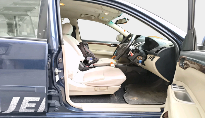 2014 Mitsubishi Pajero Sport 2.5 AT 4X2, Diesel, Automatic, 88,479 km, interior