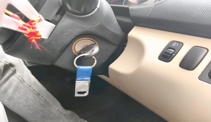 2014 Mitsubishi Pajero Sport 2.5 AT 4X2, Diesel, Automatic, 88,479 km, interior